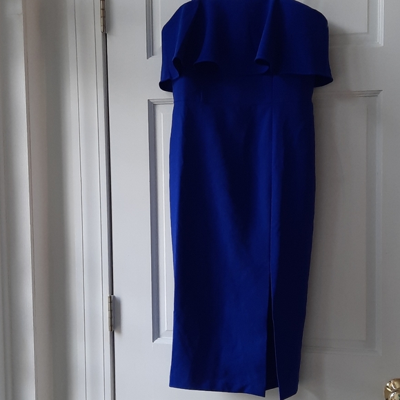Aidan Mattox Off-the-shoulder Sheath Dress - Picture 2 of 7